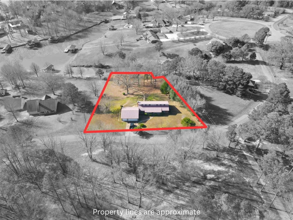 132 CR 2933 Pittsburg, TX 75686
