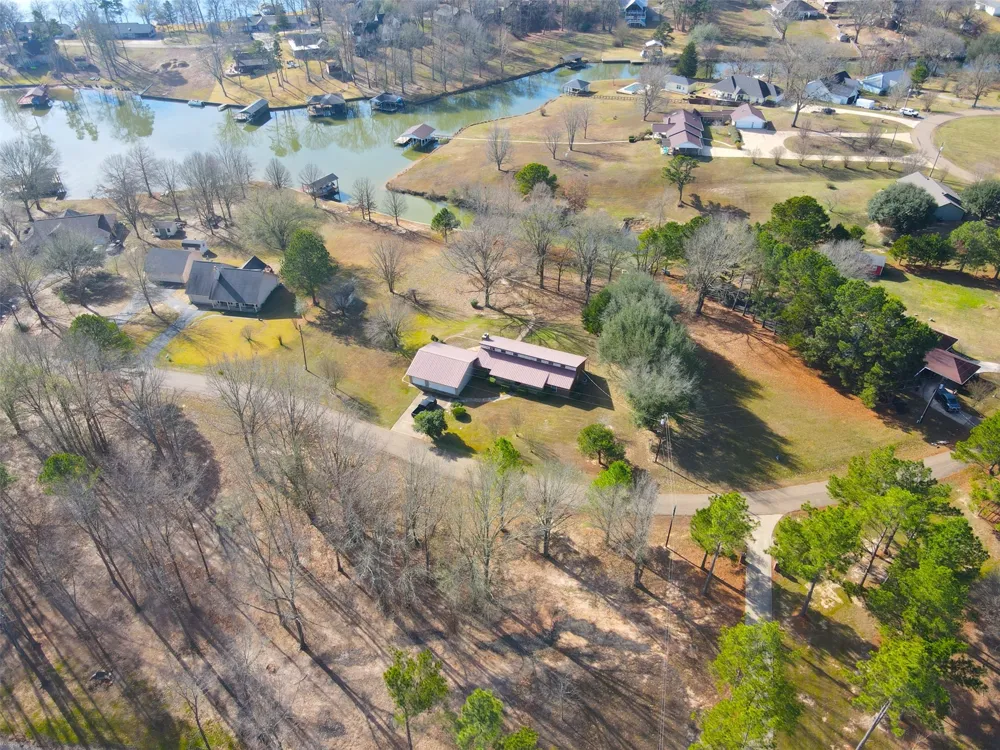 132 CR 2933 Pittsburg, TX 75686