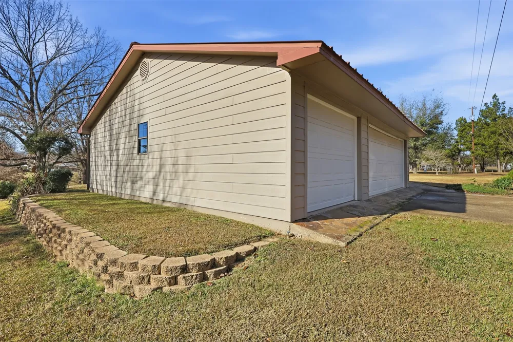 132 CR 2933 Pittsburg, TX 75686