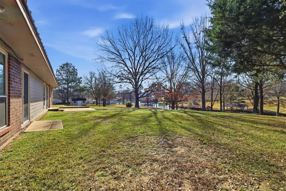 132 CR 2933 Pittsburg, TX 75686