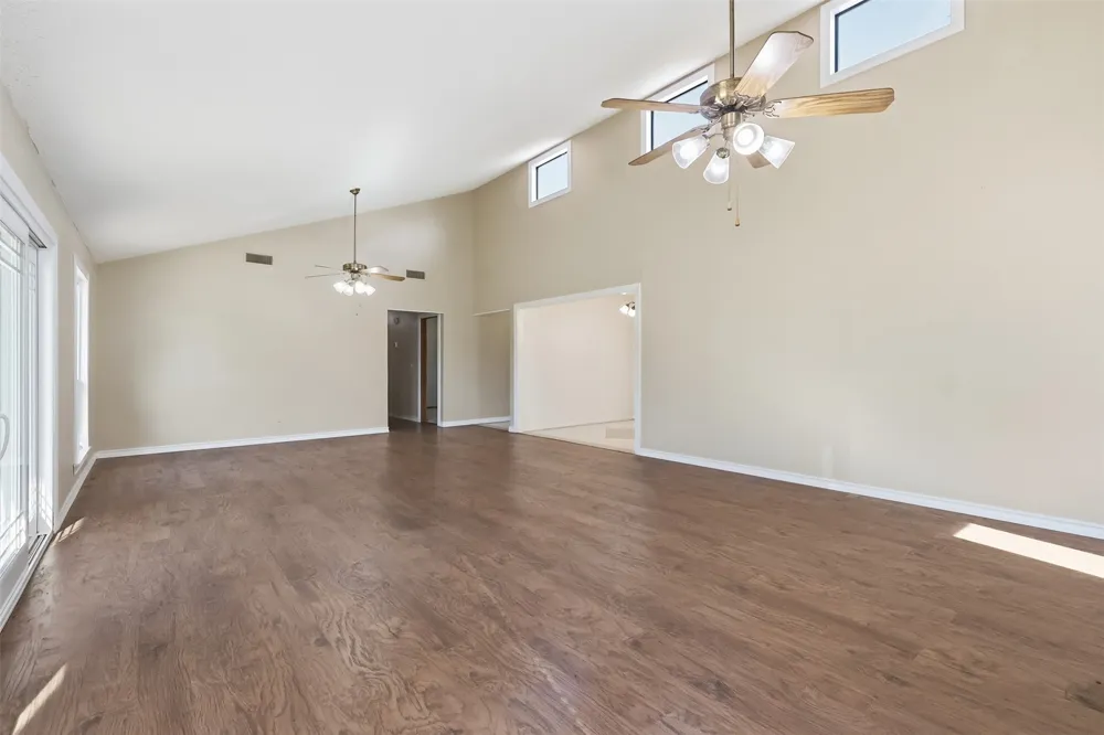 132 CR 2933 Pittsburg, TX 75686