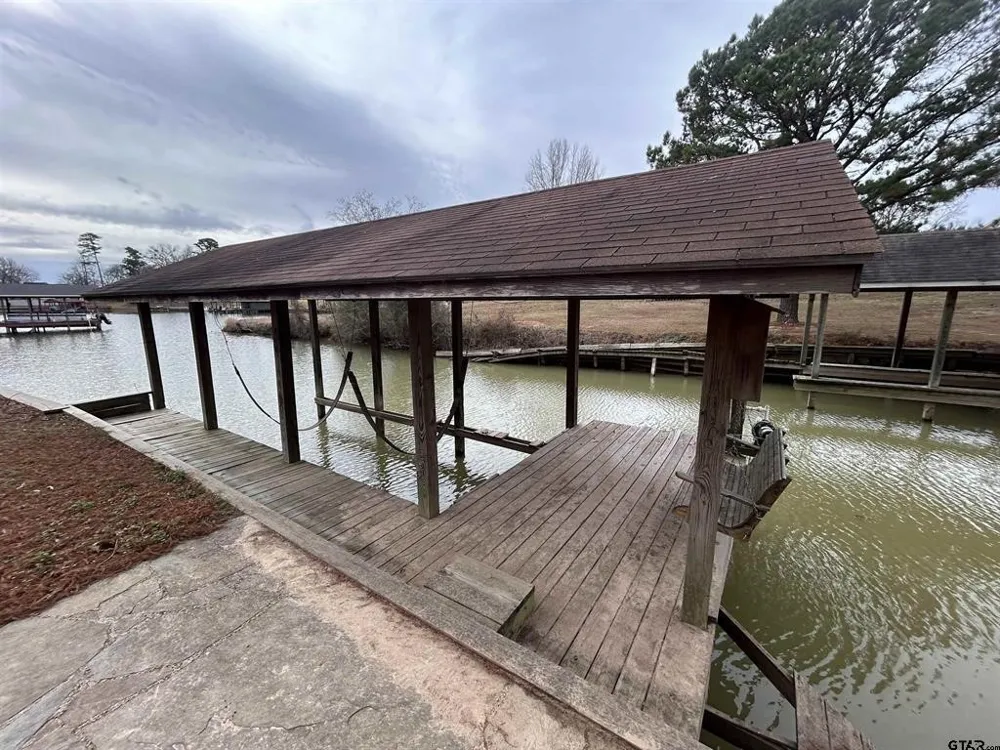 132 CR 2933 Pittsburg, TX 75686