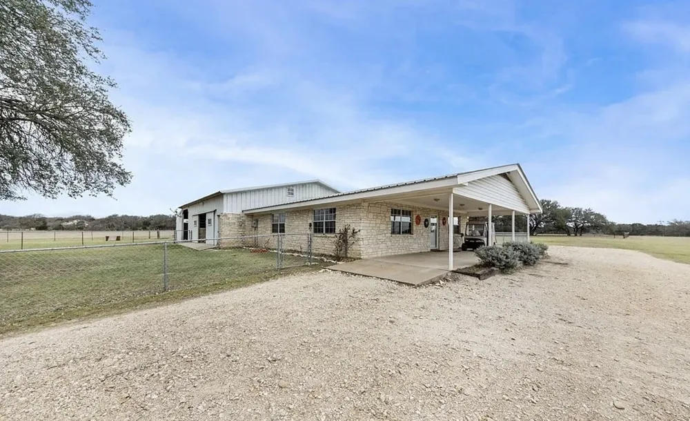 6862 Fm 2484 Salado, TX 76571