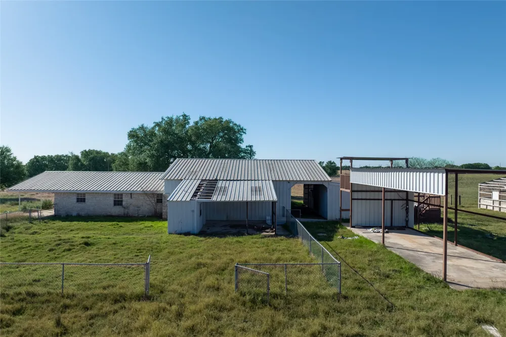 6862 Fm 2484 Salado, TX 76571