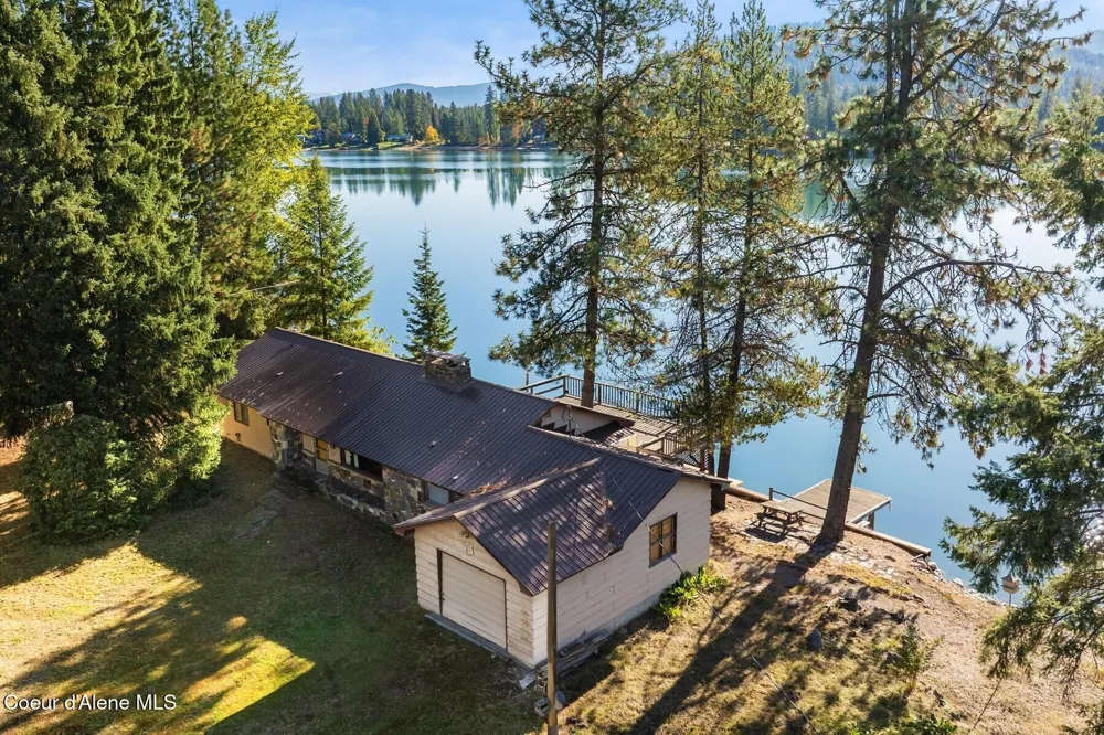 125 S Smith Creek Road Sandpoint, ID 83864