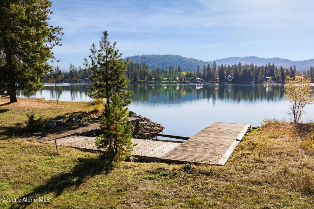 125 S Smith Creek Road Sandpoint, ID 83864