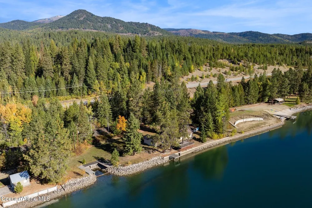 125 S Smith Creek Road Sandpoint, ID 83864