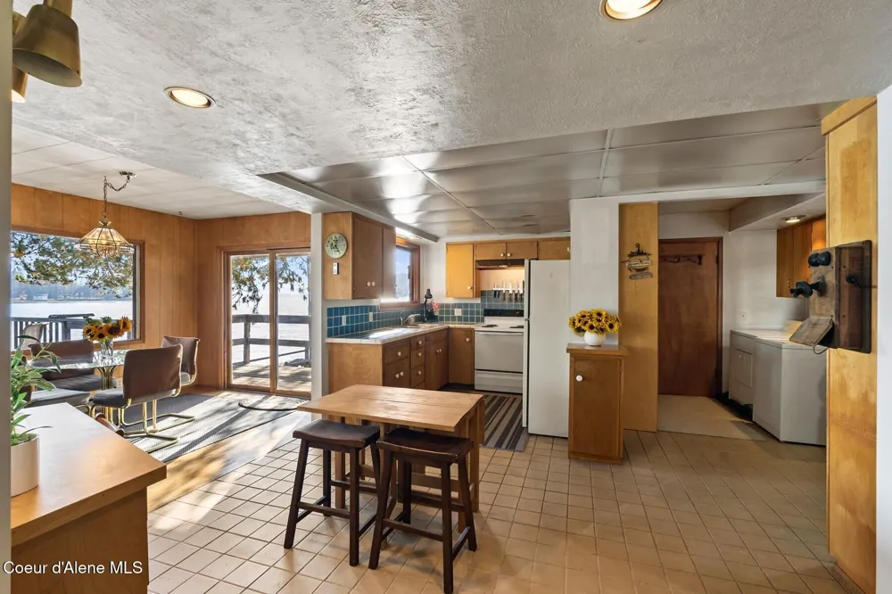 125 S Smith Creek Road Sandpoint, ID 83864
