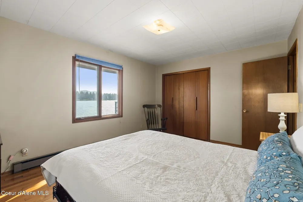 125 S Smith Creek Road Sandpoint, ID 83864