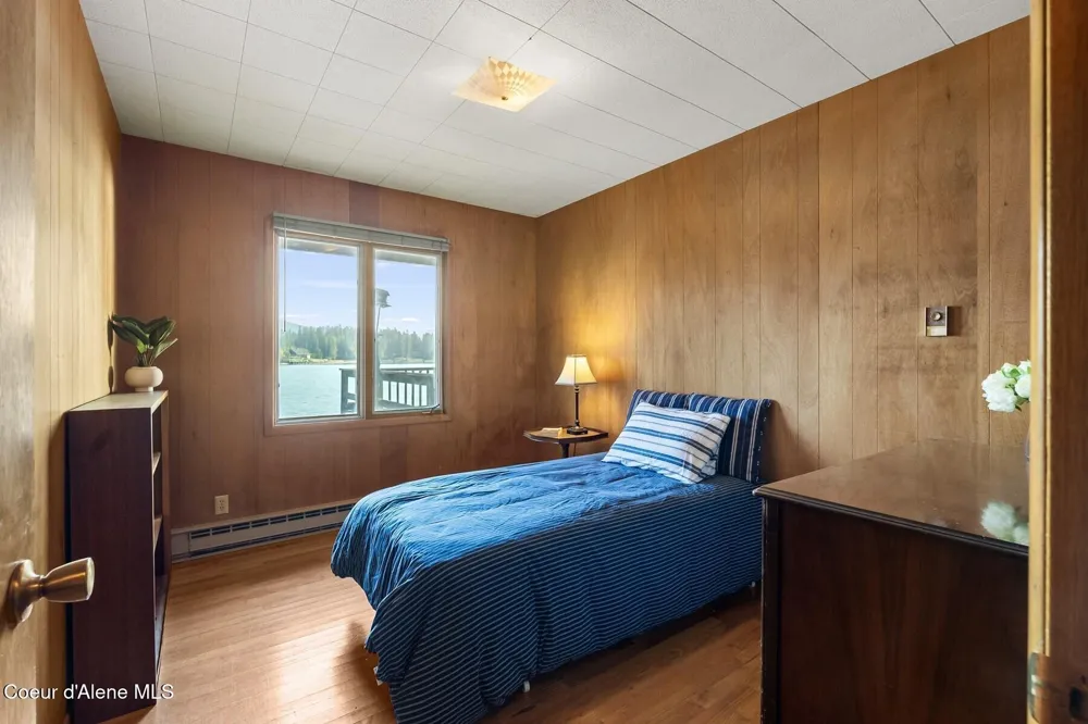 125 S Smith Creek Road Sandpoint, ID 83864