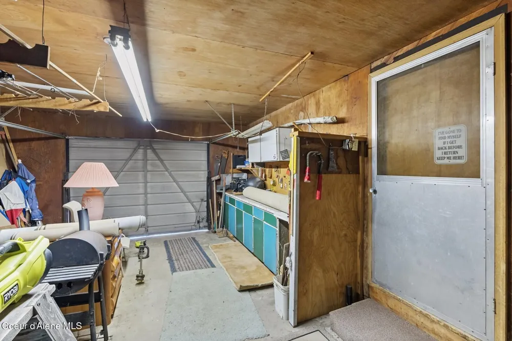 125 S Smith Creek Road Sandpoint, ID 83864