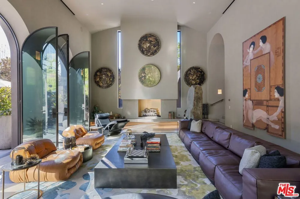 11968 Brentridge Drive Los Angeles, CA 90049