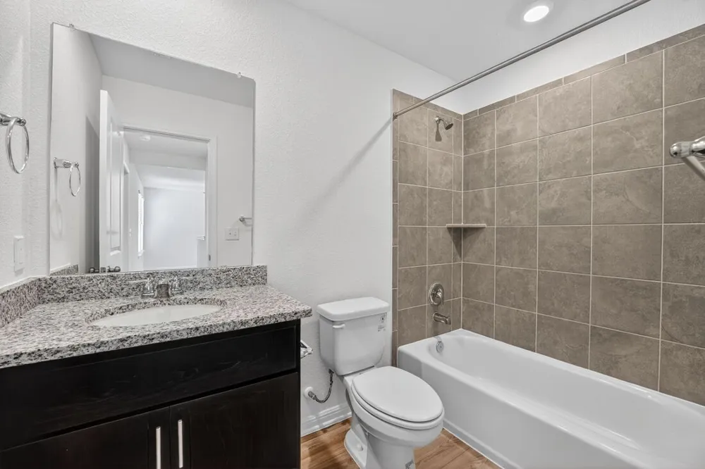 14114 Edna Maxine Walk Del Valle, TX 78617