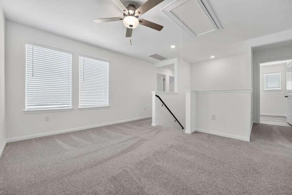 14114 Edna Maxine Walk Del Valle, TX 78617