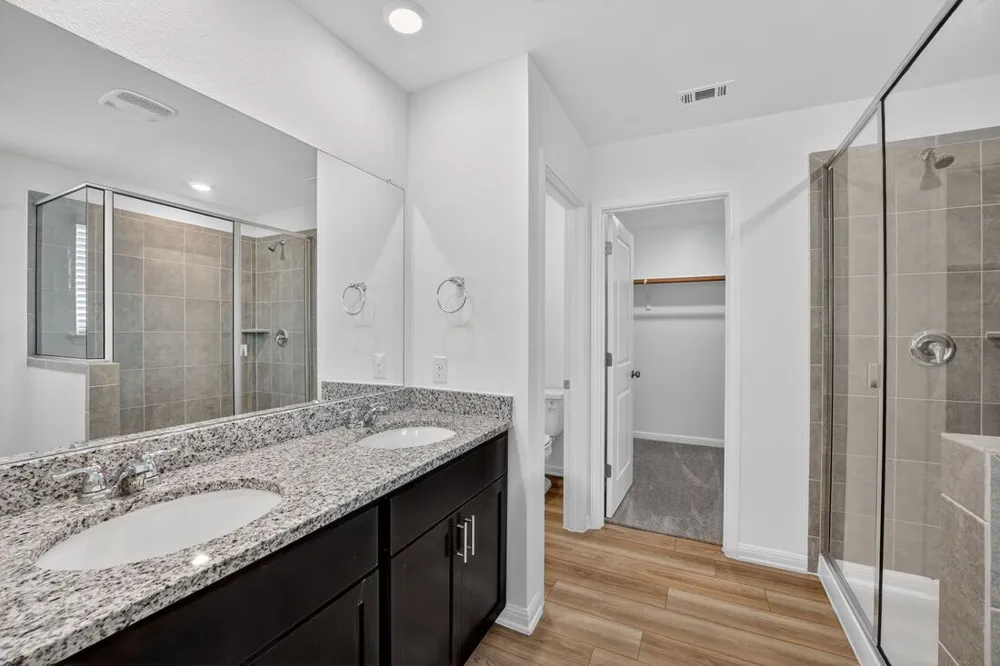 14114 Edna Maxine Walk Del Valle, TX 78617