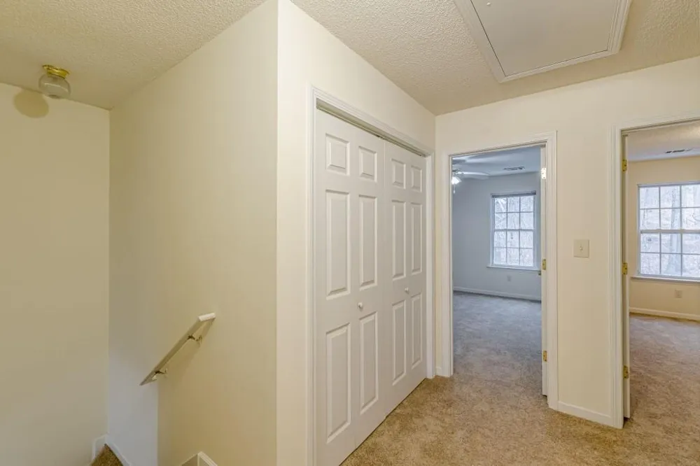 137 Venture Path Hiram, GA 30141