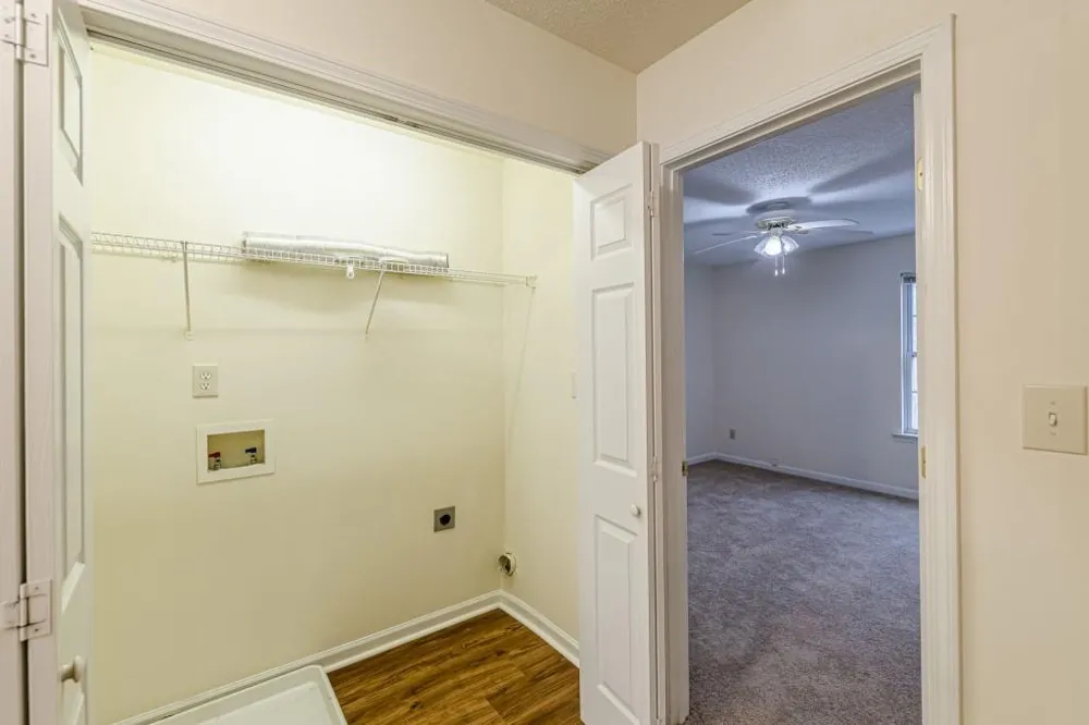 137 Venture Path Hiram, GA 30141