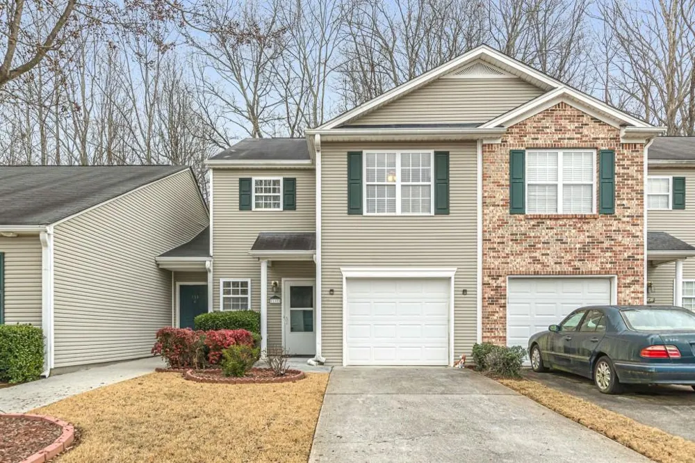 137 Venture Path Hiram, GA 30141