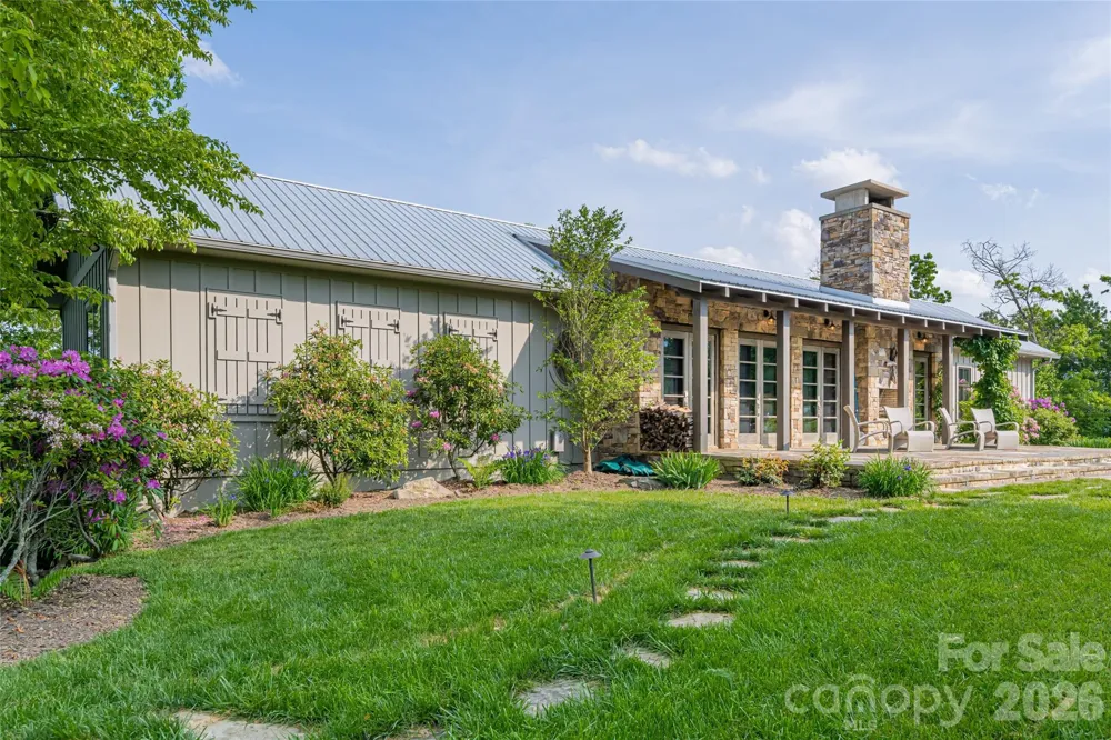532 Tsali Crossing Bryson City, NC 28713