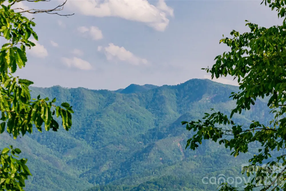 532 Tsali Crossing Bryson City, NC 28713
