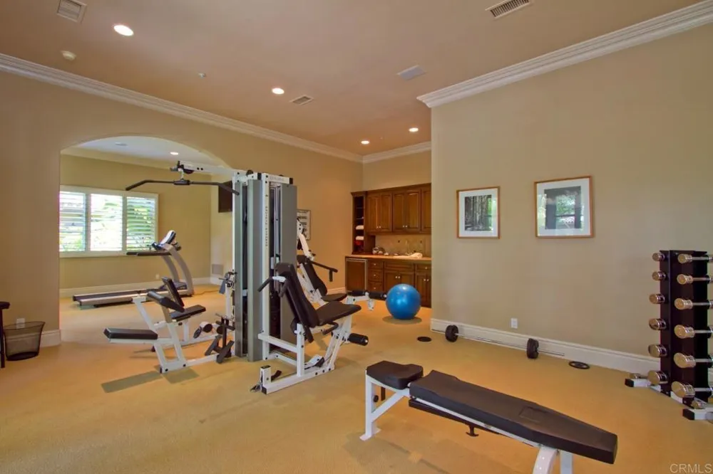 15651 Puerta Del Sol Rancho Santa Fe, CA 92067
