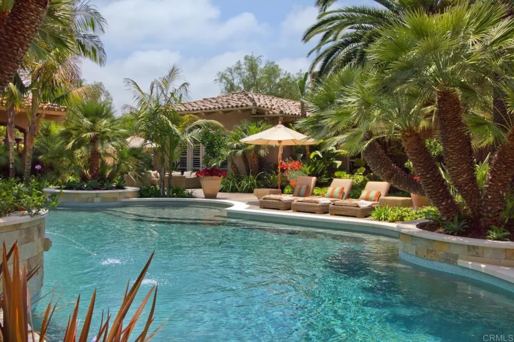 15651 Puerta Del Sol Rancho Santa Fe, CA 92067