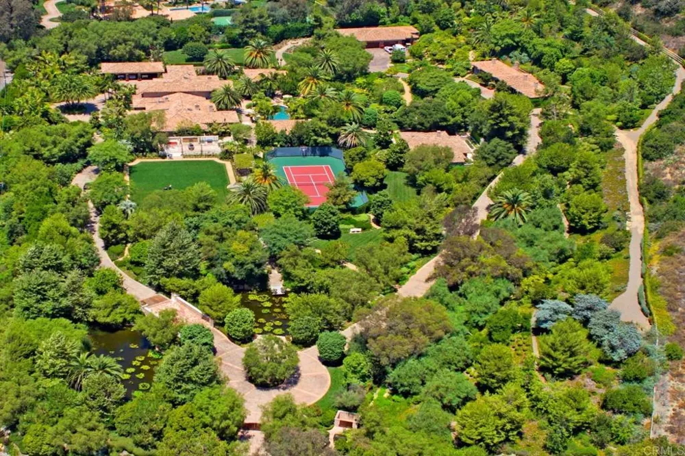 15651 Puerta Del Sol Rancho Santa Fe, CA 92067