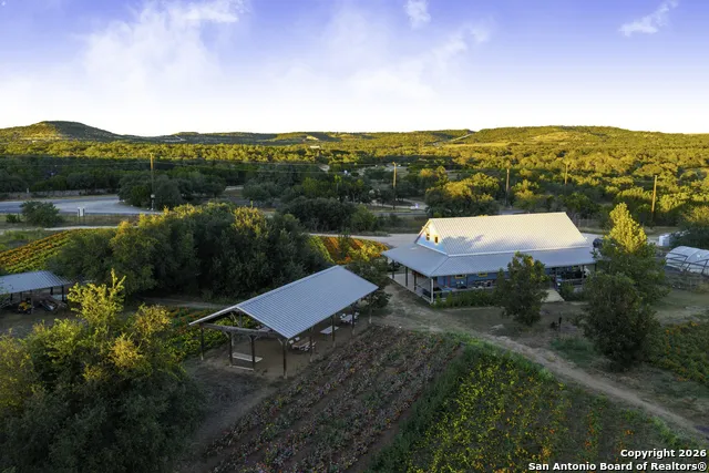 13977 ranch road 2325 Blanco, TX 78606