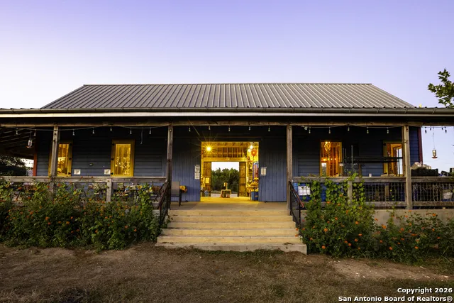 13977 ranch road 2325 Blanco, TX 78606