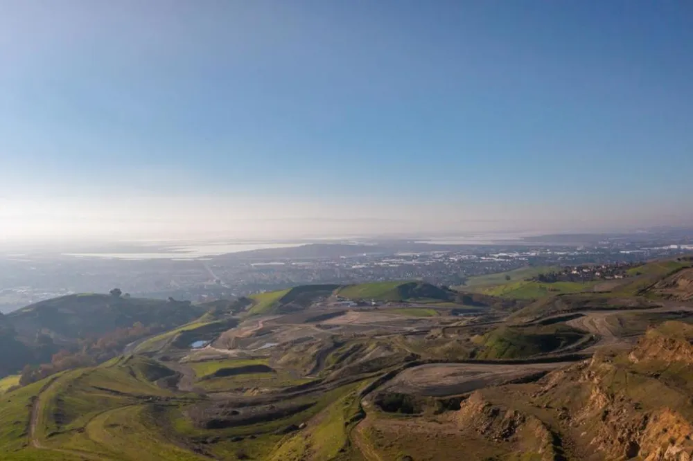 2000 Scott Creek Road Milpitas, CA 95035