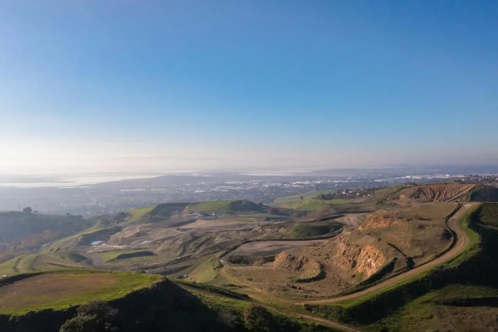 2000 Scott Creek Road Milpitas, CA 95035