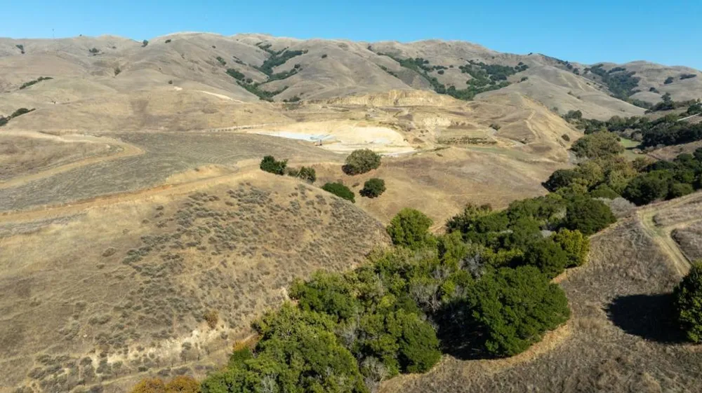 2000 Scott Creek Road Milpitas, CA 95035