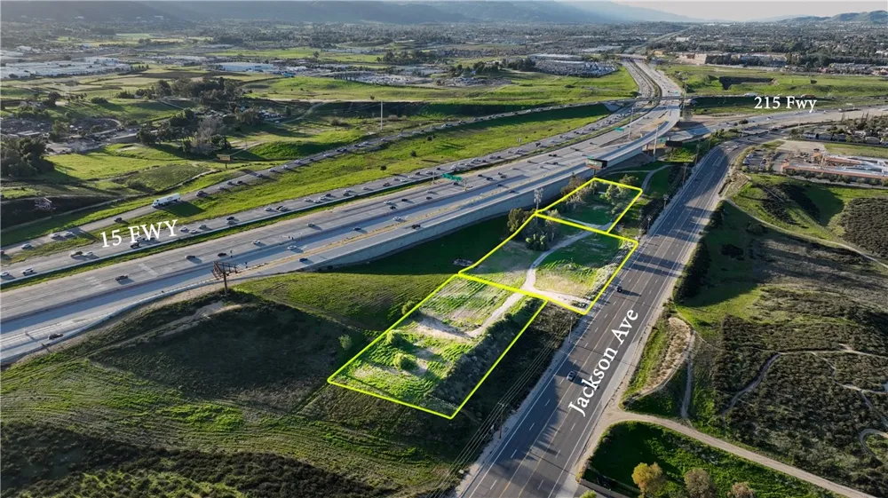 26101 Jackson Murrieta, CA 92563
