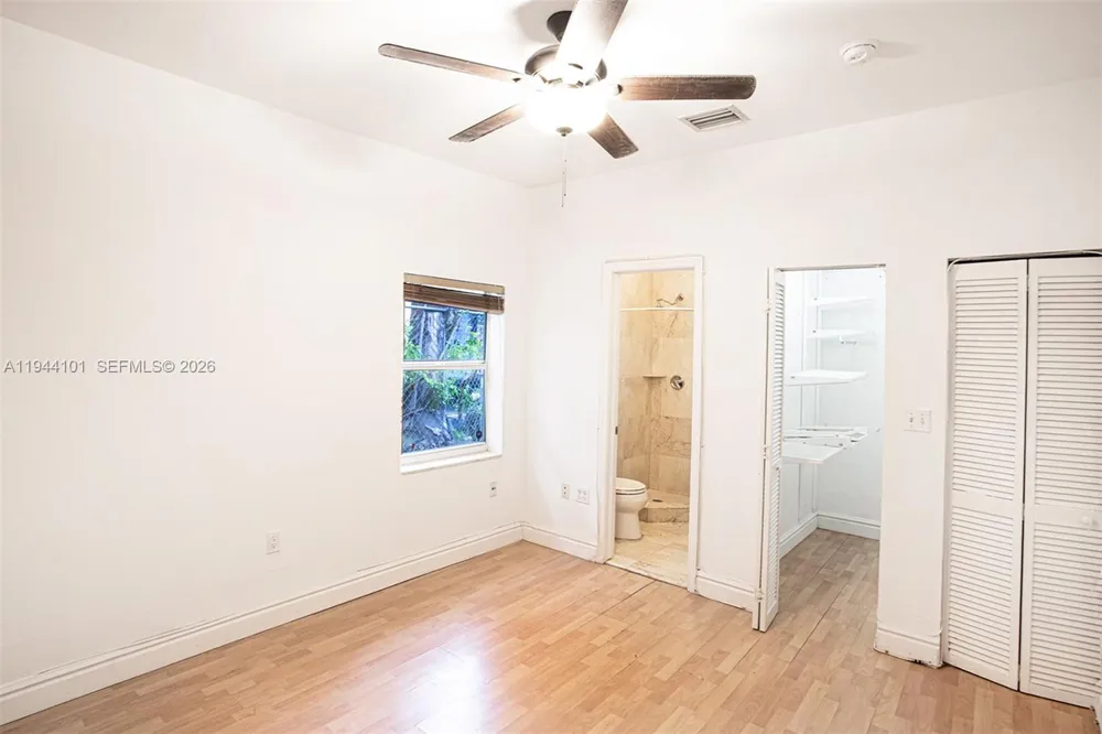 236 SW 28th Rd Miami, FL 33129