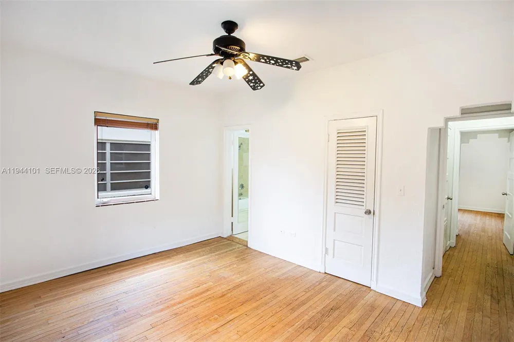 236 SW 28th Rd Miami, FL 33129