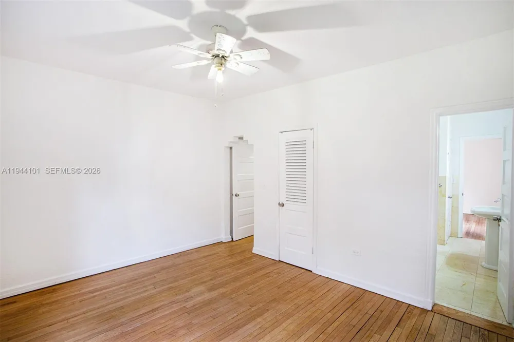 236 SW 28th Rd Miami, FL 33129