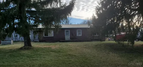 1202 Yankeetown Road