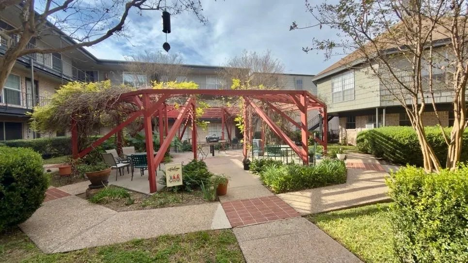 2425 Ashdale Drive #41 Austin, TX 78757