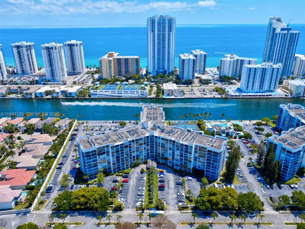1000 Parkview Dr #330 Hallandale Beach, FL 33009