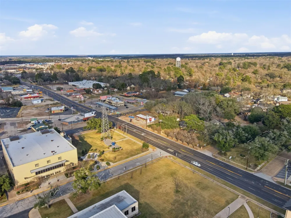 1000 S Henderson Boulevard Kilgore, TX 75662