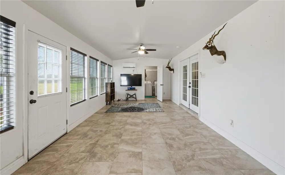5076 Wildwood Lane Robstown, TX 78380