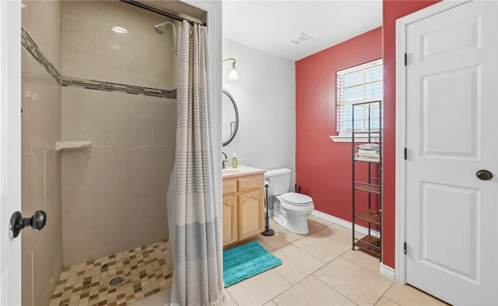 5076 Wildwood Lane Robstown, TX 78380