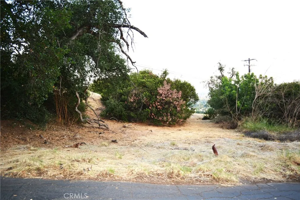 946 Glendora Ave Glendora, CA 91741
