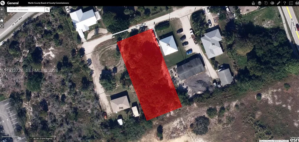 SE PAGE STREET Hobe Sound, FL 33455