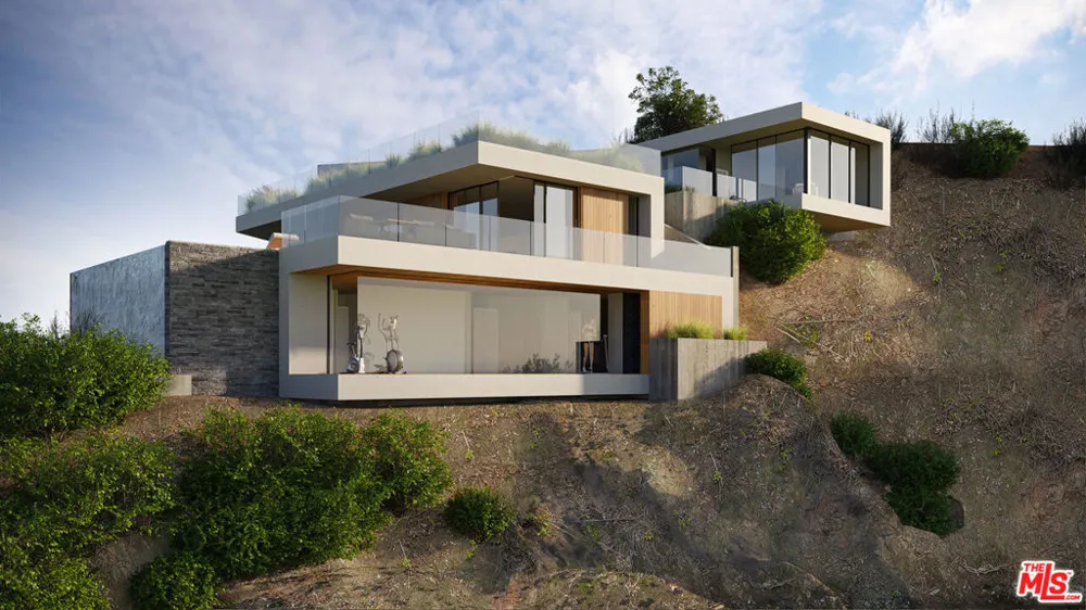 7007 Pacific View Drive