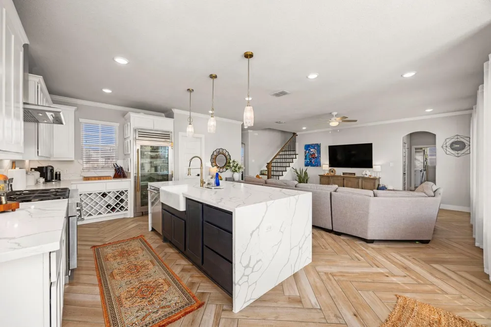 915 Bernard Meadows Drive Drive East Bernard, TX 77435