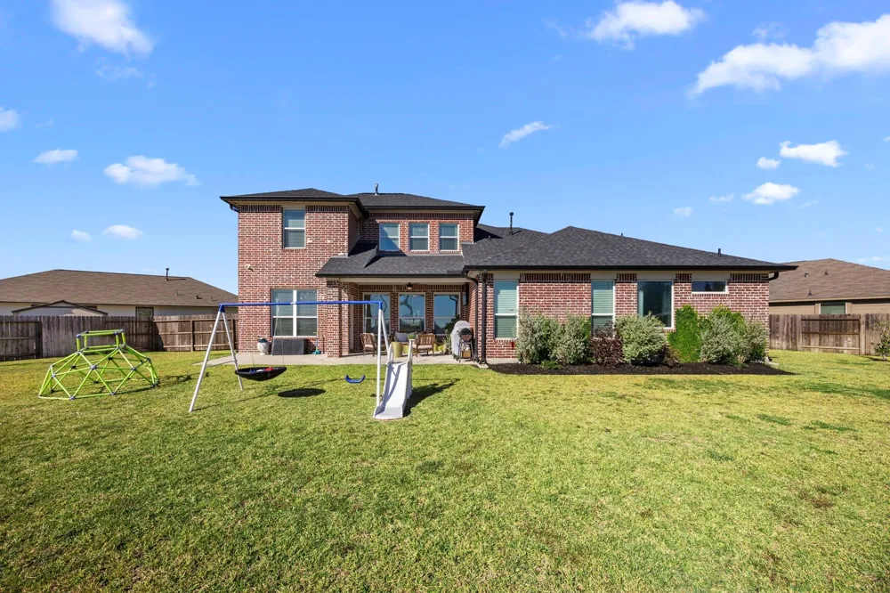 915 Bernard Meadows Drive Drive East Bernard, TX 77435