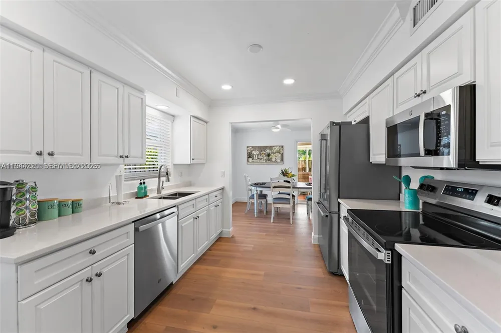 324 Tequesta Tequesta, FL 33469