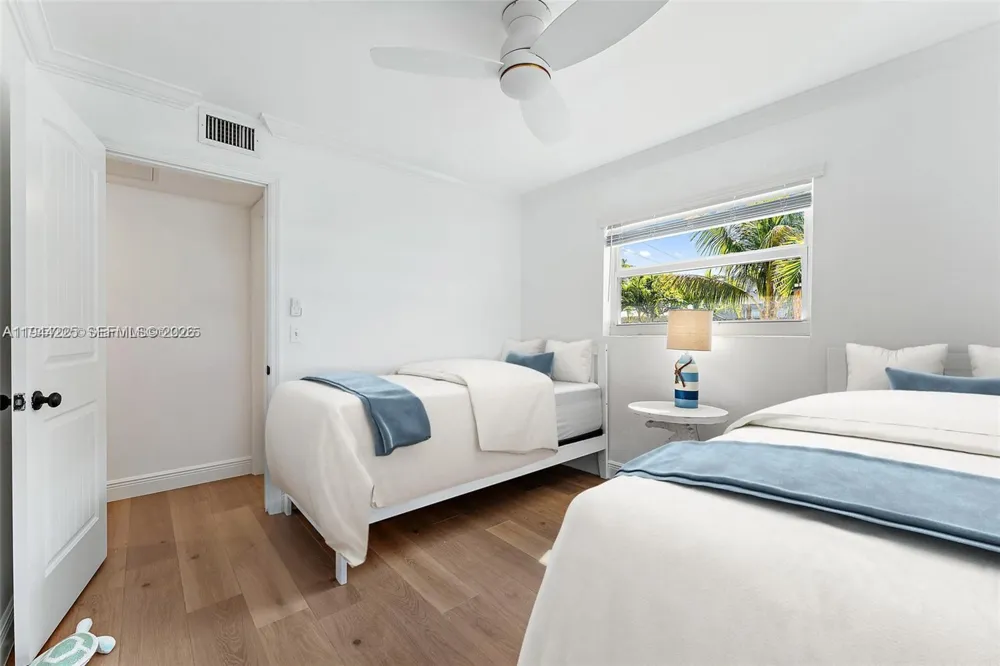 324 Tequesta Tequesta, FL 33469