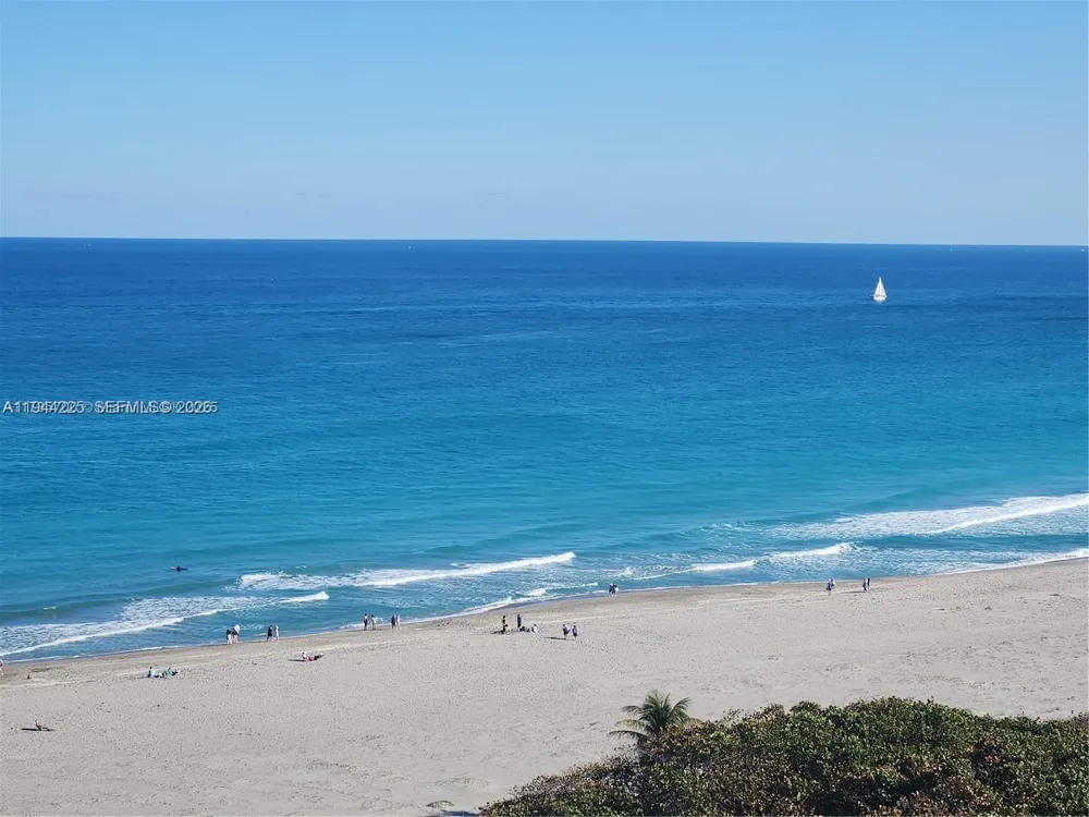324 Tequesta Tequesta, FL 33469